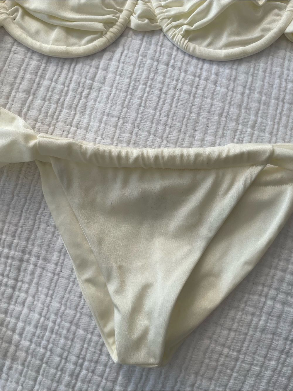 Inamorata Luciana Ivory Bikini Set - Picture 3 of 9